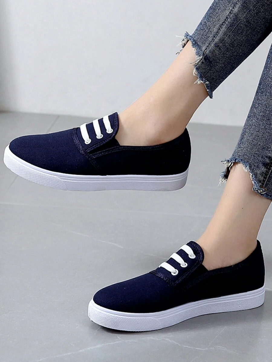 2025 Spring/Summer New Canvas Shoes, Women Casual Slip-On Comfortable Low Vamp White Sneakers, Suitable For All Seasons