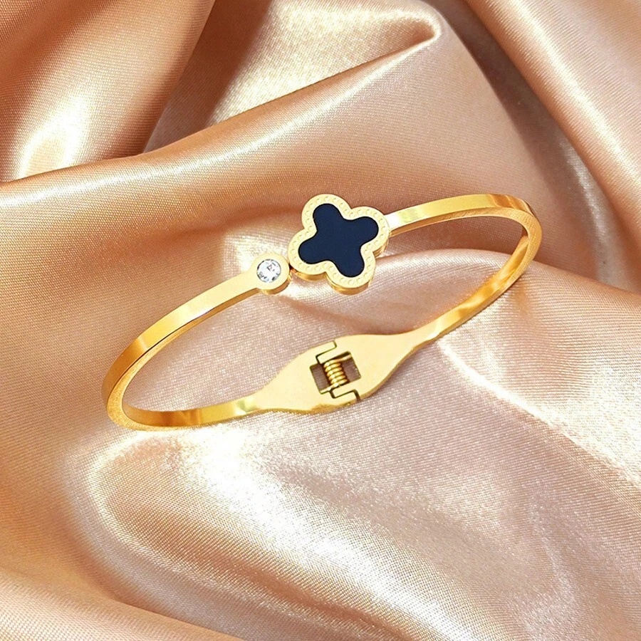 Pulseira de trevo de quatro folhas em aço titânio 18k, novo estilo moderno e popular com diamantes