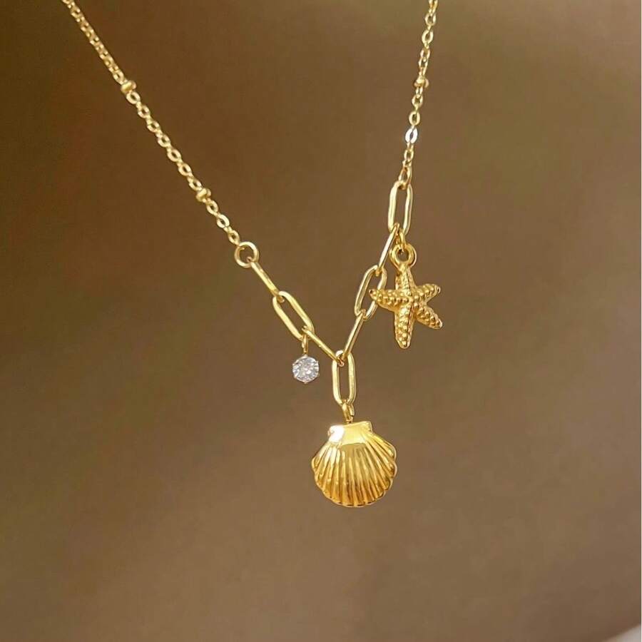 Colar com pingente de concha de estrela do mar em aço titânio 18K leve, luxuoso e sofisticado