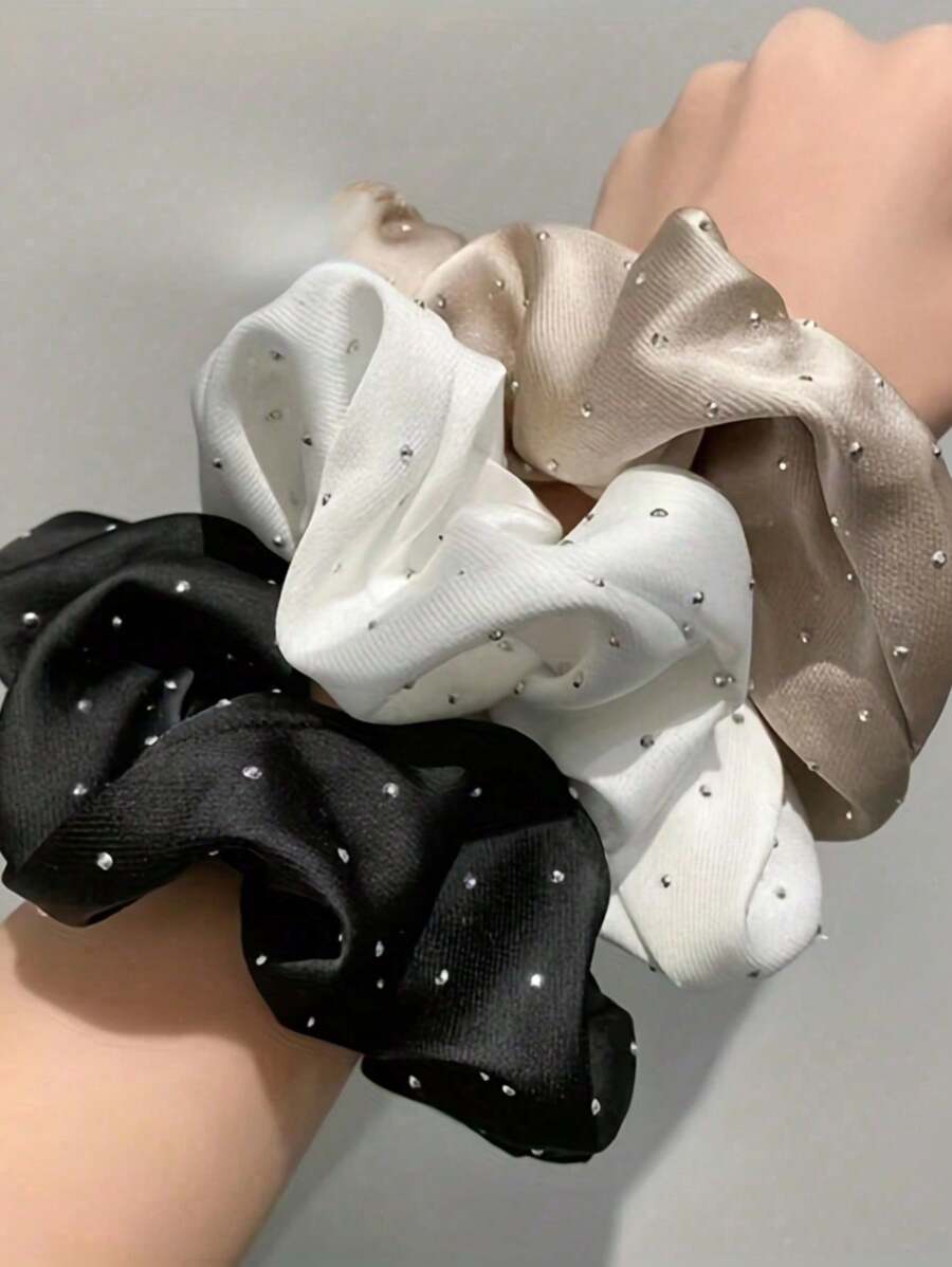 3 pièces/Set Chouchou en satin de diamant en tissu pour femmes, élégant et délicat. Élastique élevé, sans dommage pour les cheveux. Attaches pour cheveux de base mode élégante. Convient à une utilisation quotidienne.