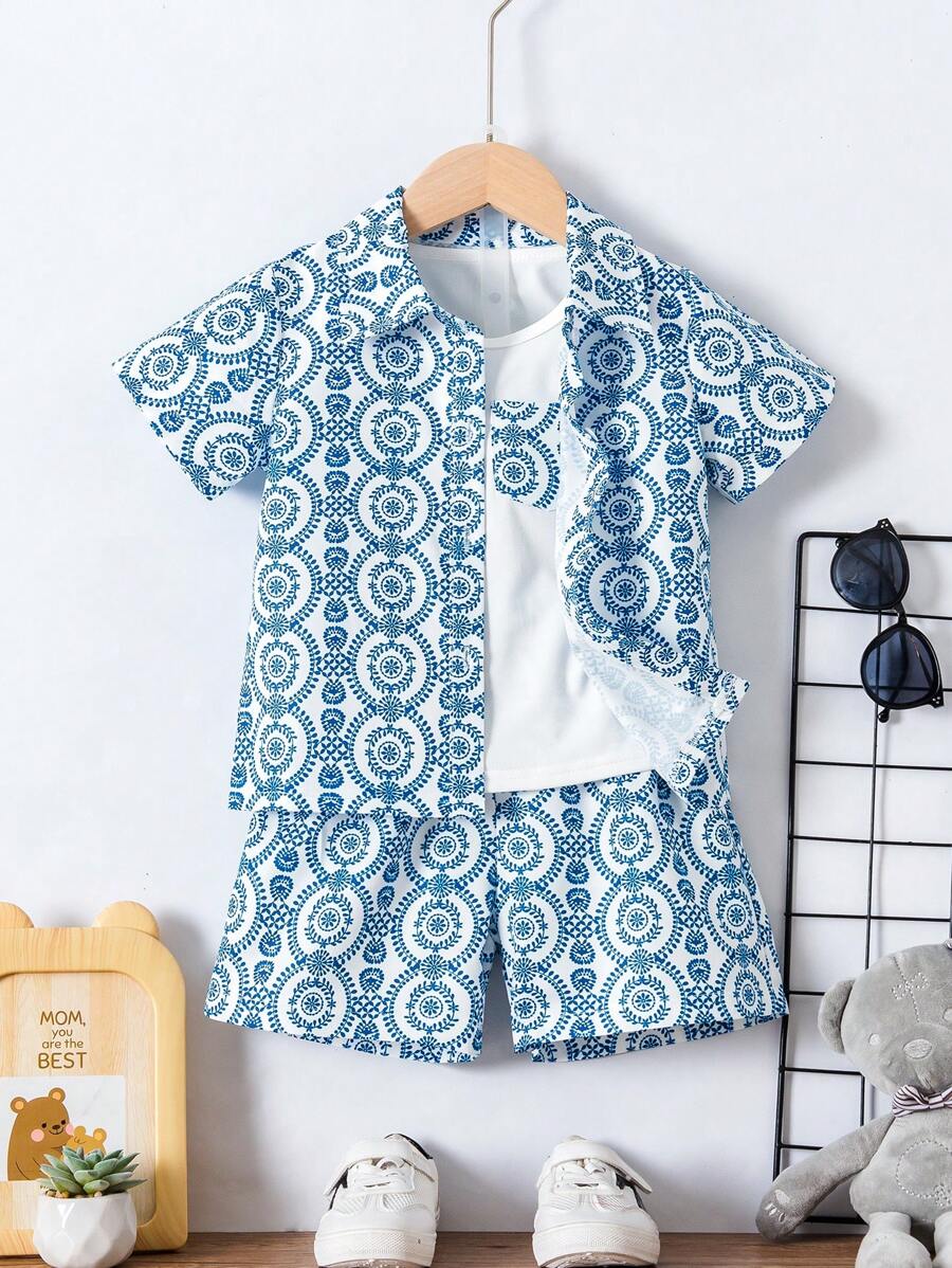 Set de 3 piezas (Camiseta + Camisa + Pantalones cortos) para niño pequeño para vacaciones, con estampado retro azul y blanco, atuendo casual de verano, adecuado para niños de 4 a 7 años, primavera/verano