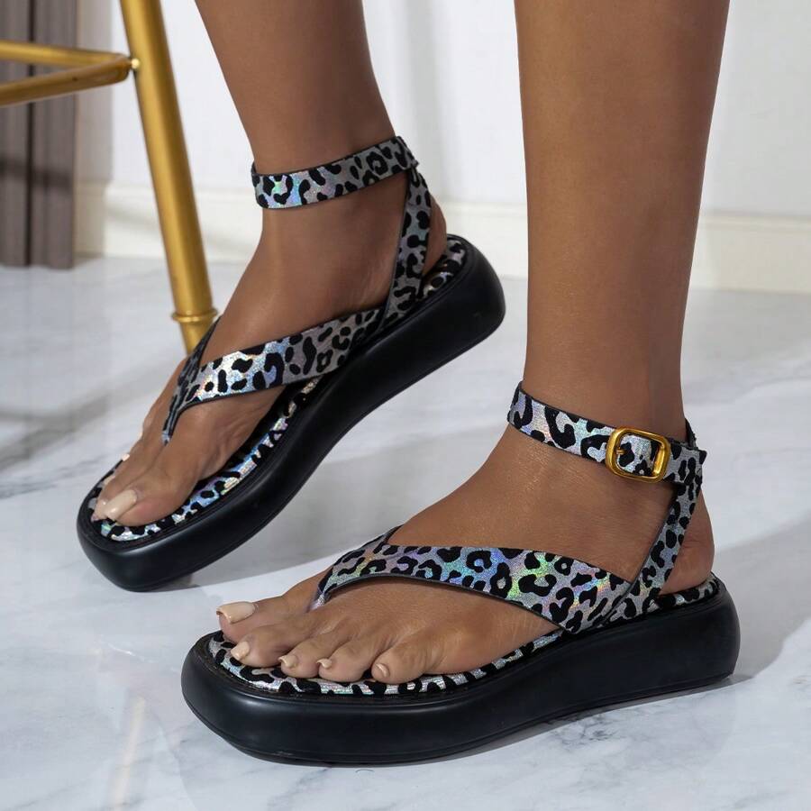 Sandalias romanas casuales de mujer con plataforma negra, suela gruesa, estampado de leopardo metálico plateado, hebilla metálica en la tira trasera, cómodas sandalias de playa para primavera/verano