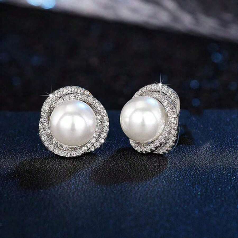 2pcs Vintage Pearl Stud Earrings, New Minimalist Stylish Small Design Earrings For Women