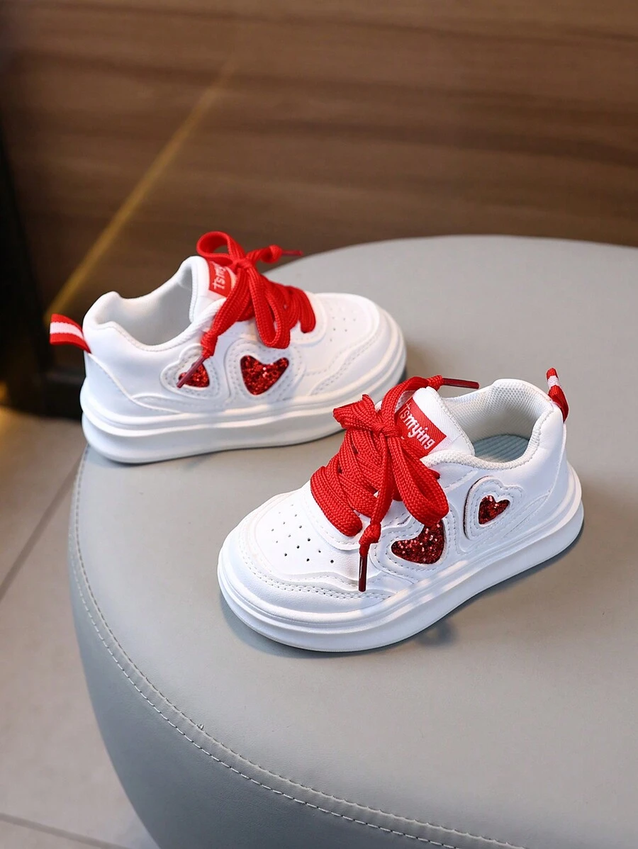 1 Pair Baby Cute Heart Pattern Leather Upper Casual Comfortable Soft Sole Anti-Slip Lace-Up Outdoor Sports Sneakers, Suitable For All Season