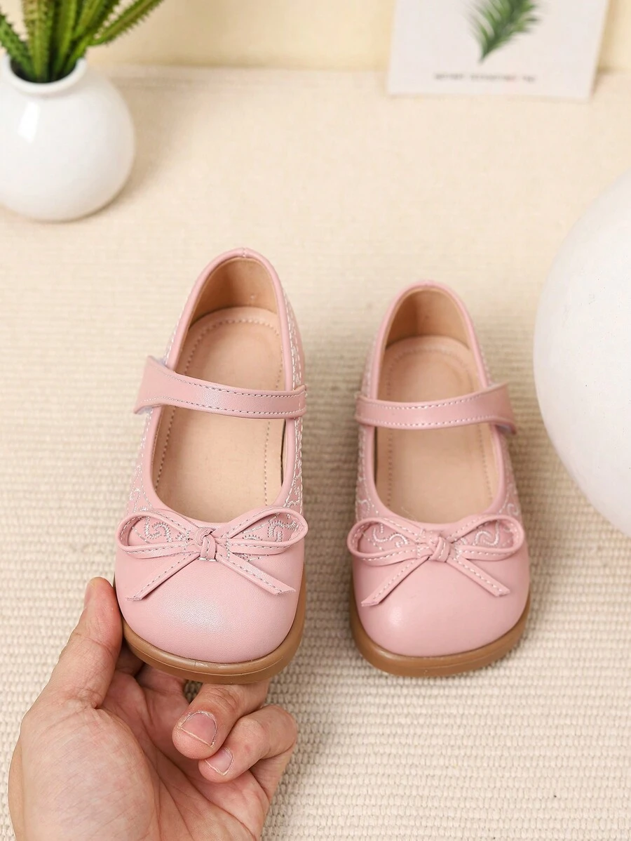 1 Pair Beautiful Girls Bow Flat Spring/Summer Shoes