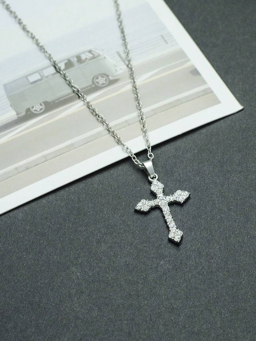 1 pièce Collier pendentif croix à la mode pour femme, en alliage de couleur argent avec strass, longueur de chaîne réglable, style classique gothique punk hip-hop rétro, convient pour les fêtes, les célébrations et le port quotidien