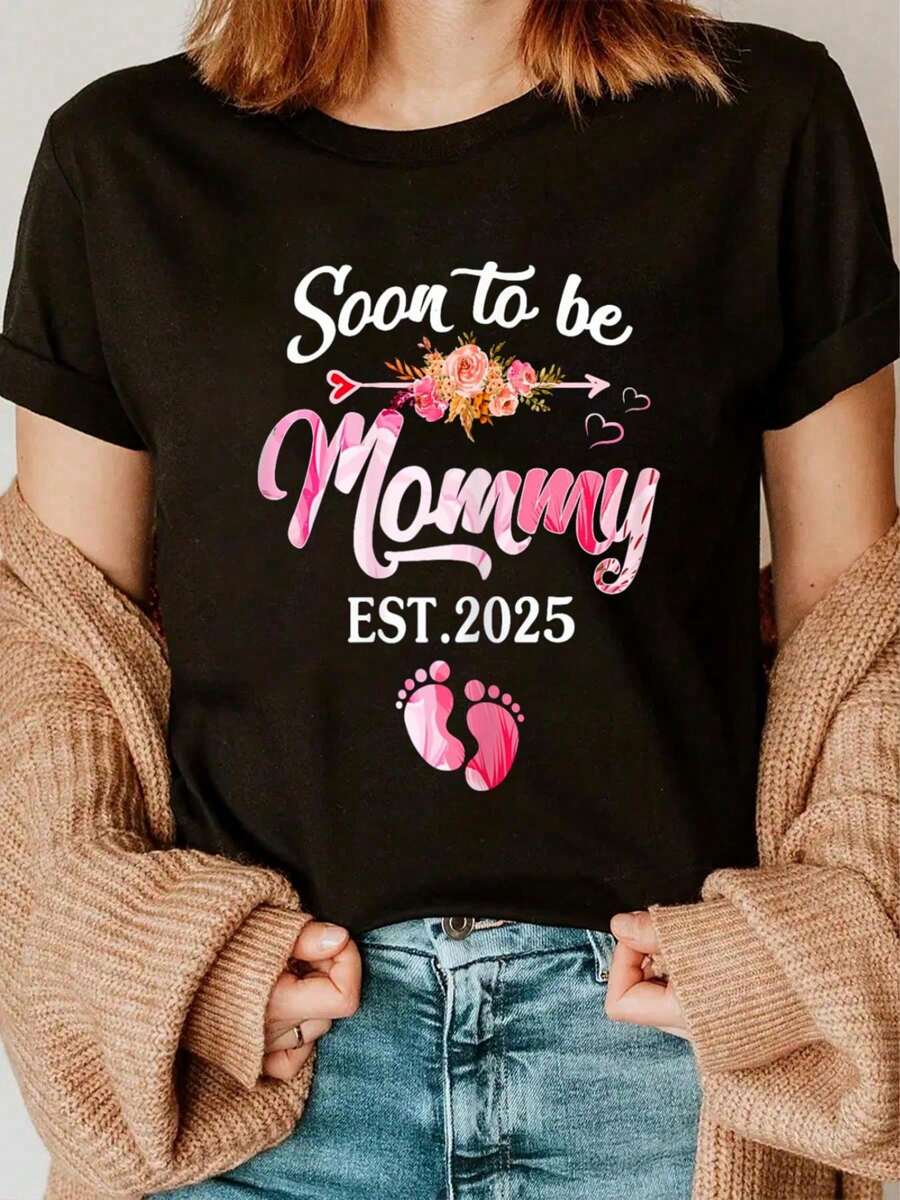 Soon To Be Mommy 2025 Mother's Day First Time Mom Pregnancy T-Shirt