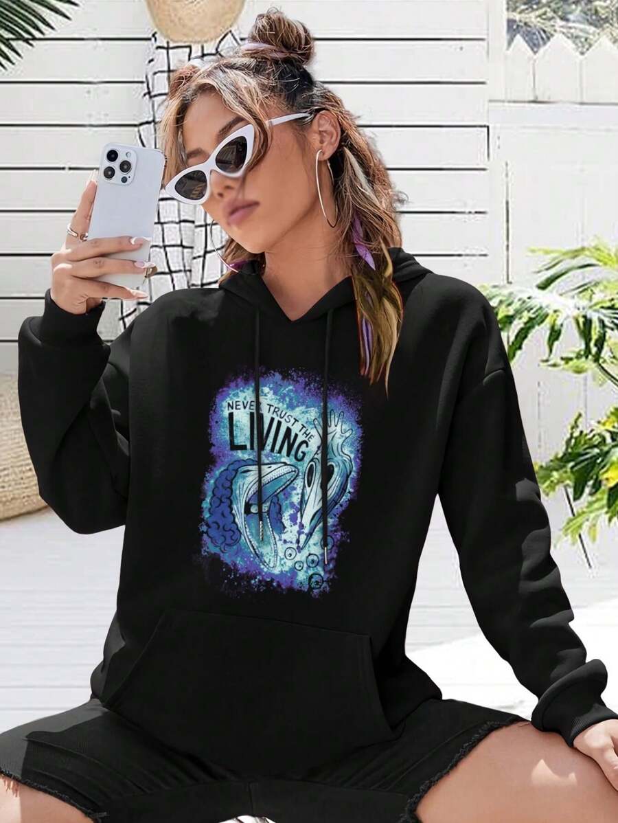 Never Trust Women's T Hoodie - Stylish And Comfortable Wear For Every Occasion