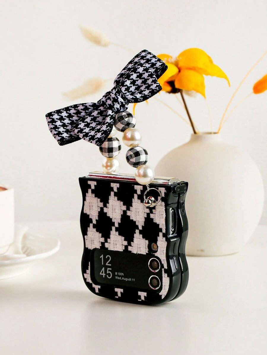 Old Money Style 1pc Black & White Braided Pattern Fabric Bow Bracelet Style Foldable Phone Case Compatible With Galaxy Z Flip3 5G, Galaxy Z Flip4 5G, Galaxy Z Flip5 5G, Galaxy Z Flip6 5G