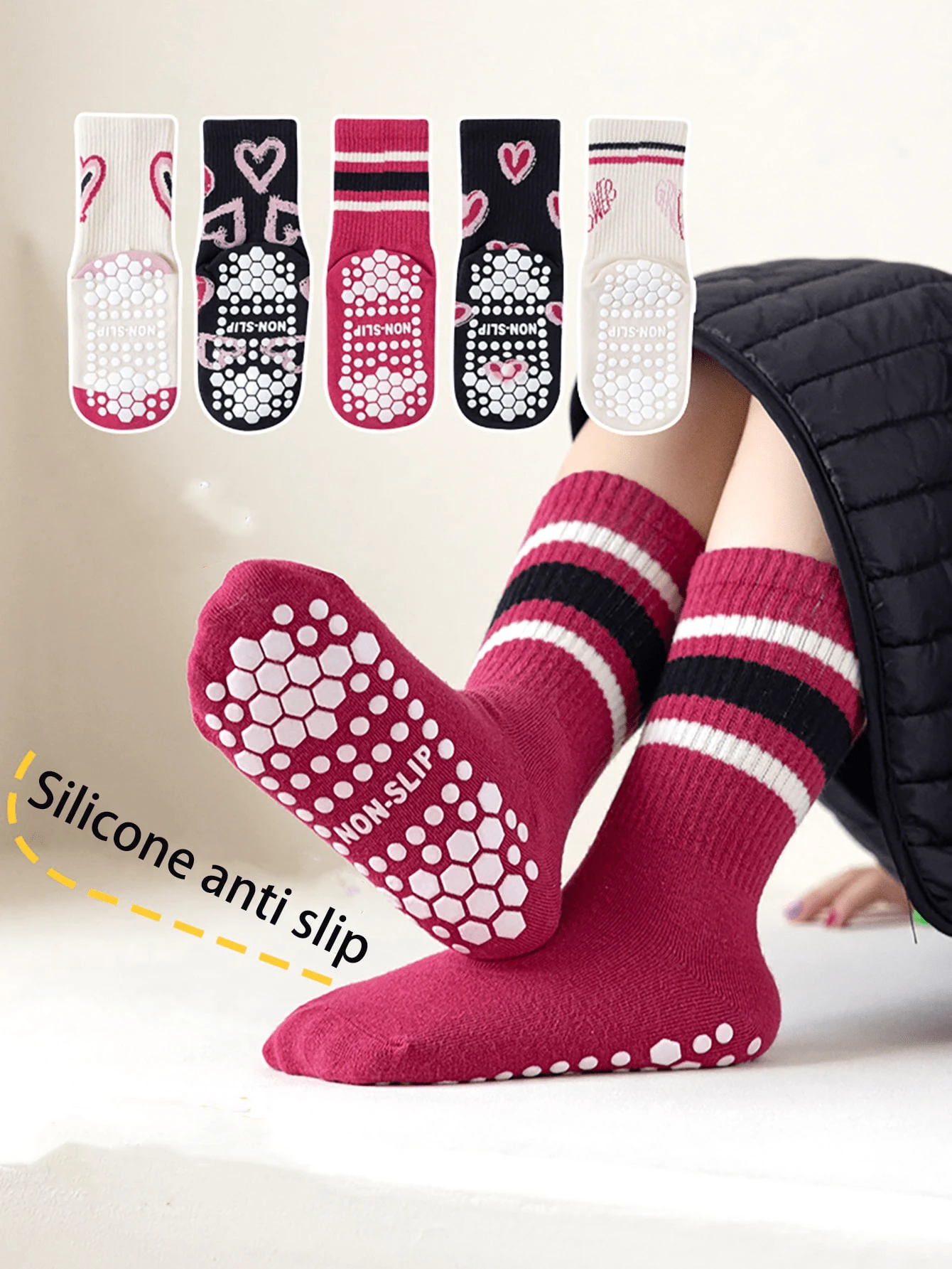 5 Pairs Of Love Striped Floor Socks With Anti Slip, Wear-Resistant, Comfortable, Breathable, And Cute Socks For Girls And Middle-Aged Children, Suitable For Outdoor And Indoor Wear In All Seasons