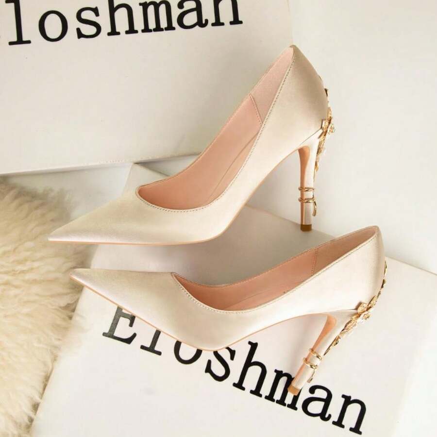 L'Europa e gli Stati Uniti vento moda luce lusso scarpe da donna sexy moda fiori tacco fine scarpe da sposa col tacco alto scarpe singole in raso a punta