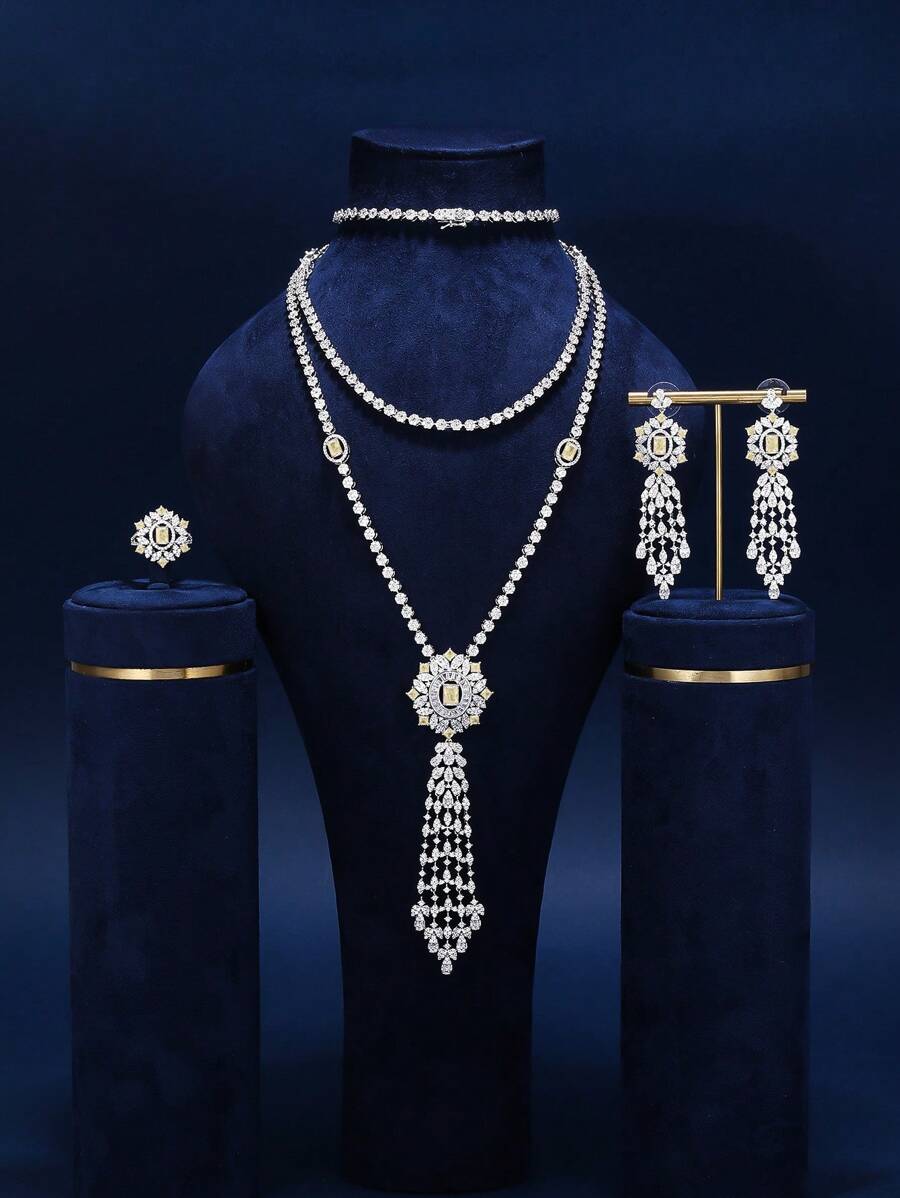 3 Stücke Set: Silberne Halskette mit kubischen Zirkonia-Kette, Ring und Ohrringe, geeignet für Frauen als Partytragen