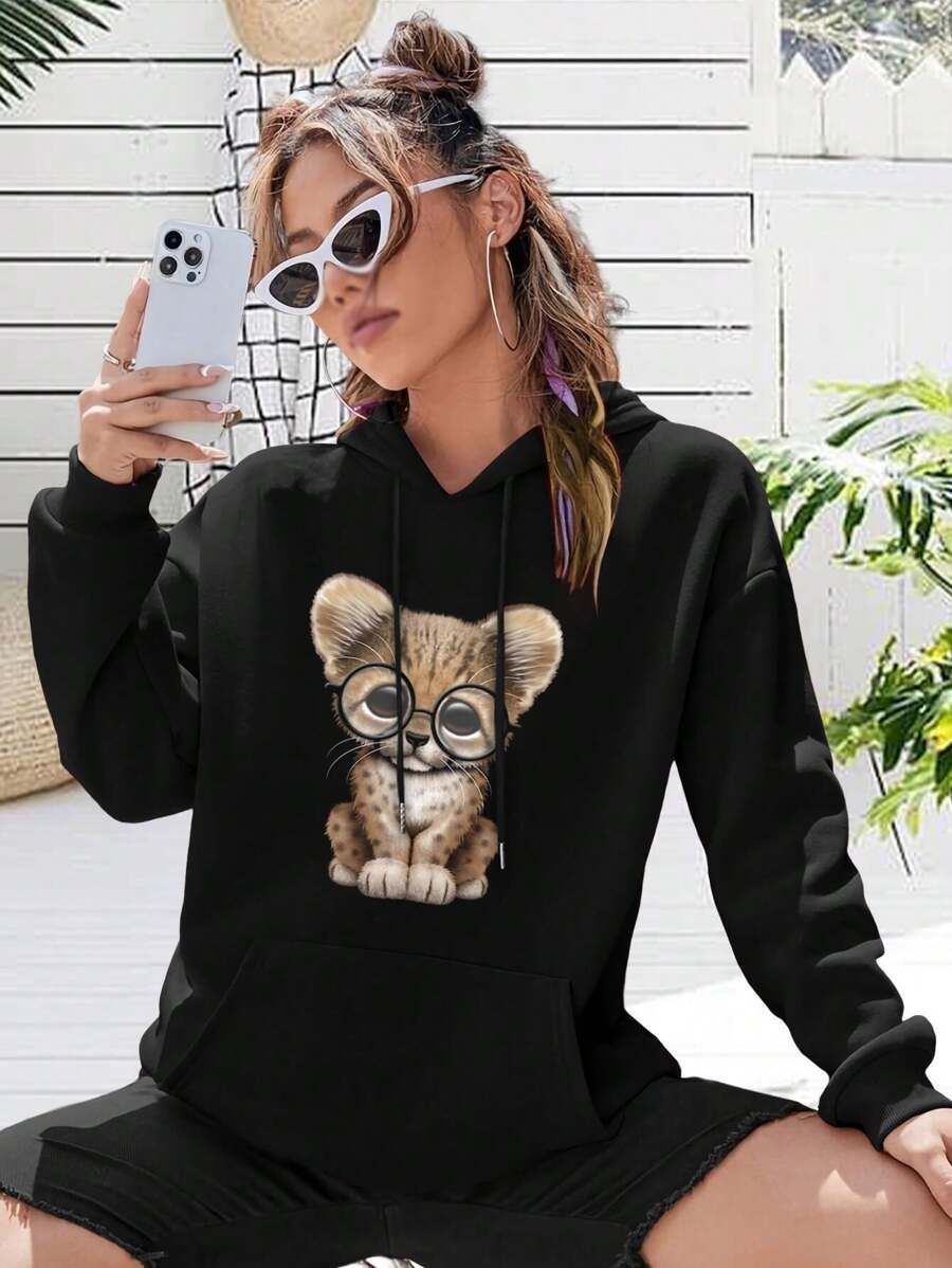 Cute Cheetah Cub Wearing Glasses Big Size Women Hoodie Sweatwomen Hoodies Cheetah Cub Cheetah With Eyeglasses Reading Glasses For Women