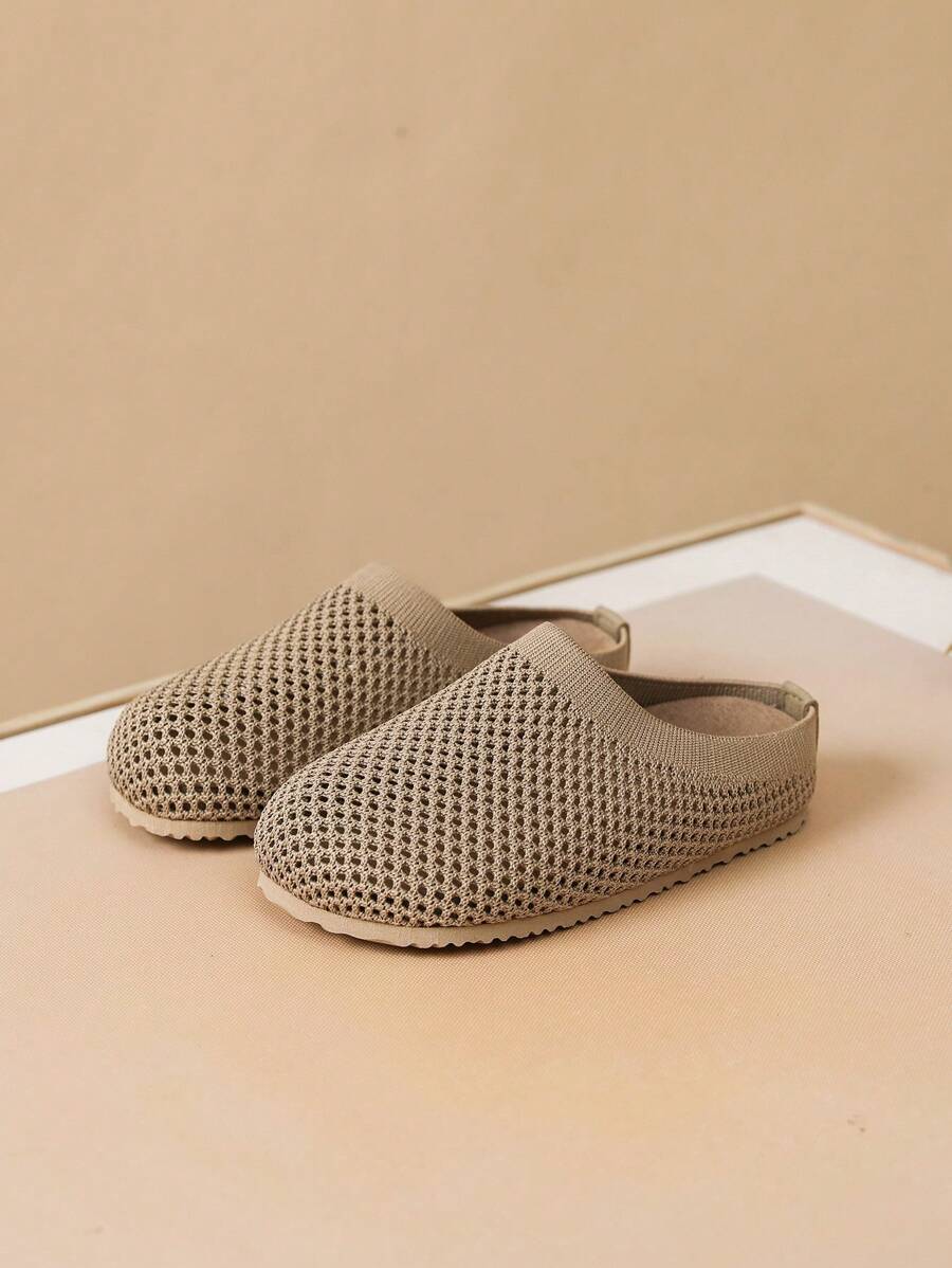 1 Pair Comfortable Slip-On Soft Sole Slippers For Outdoor Wear