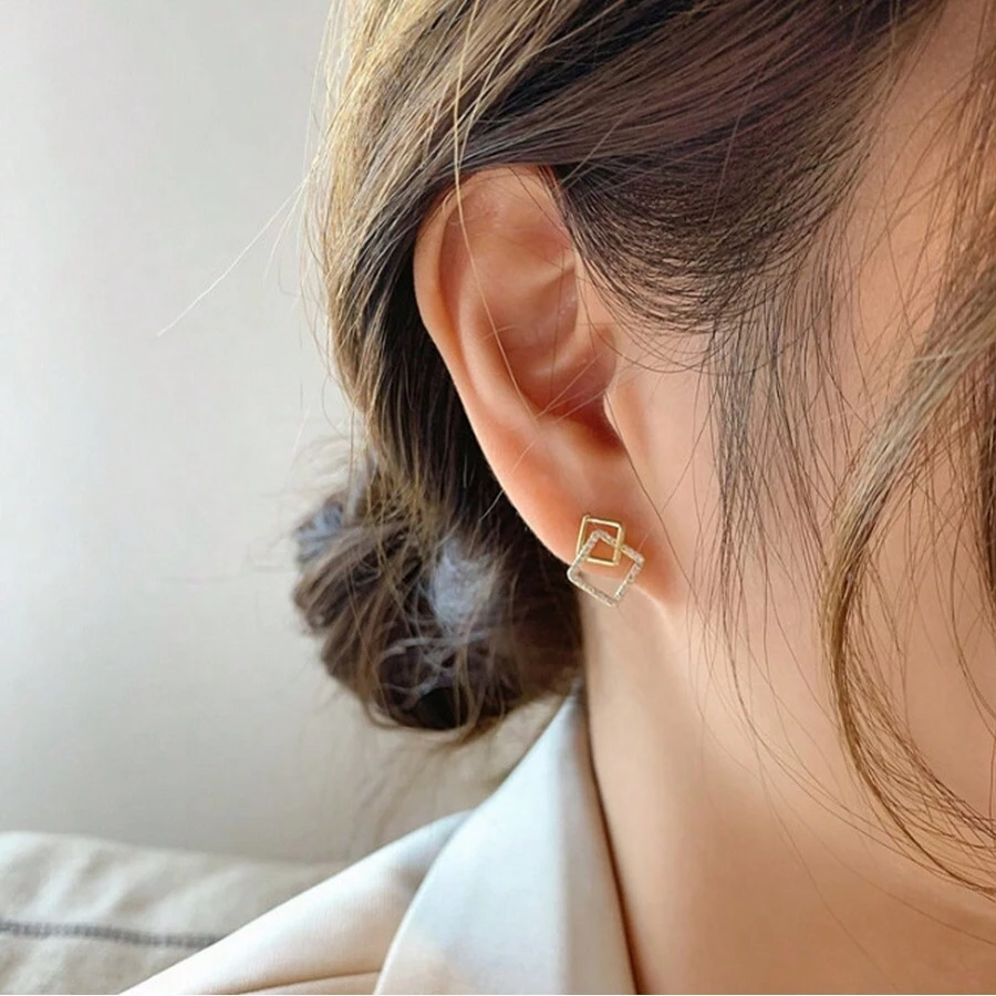 1 Par de Brincos de Pressão Geométricos Simples com Strass, Adequados para Mulheres em Feriados, Festas e Casamentos