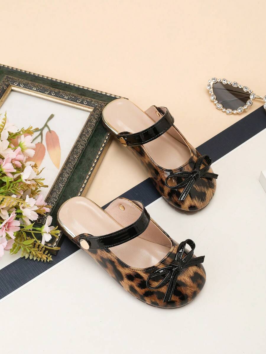 Girls' Slip-On Loafer Flats With Back Strap, Spring New Bohemian Style Non-Slip Outdoor Sandals For Little Girls