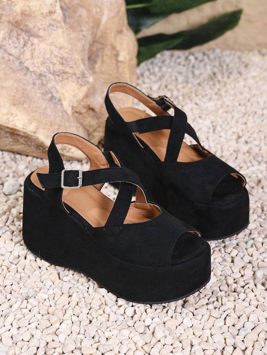 Sandalias de moda con suela gruesa para mujer, modelo del año 2025