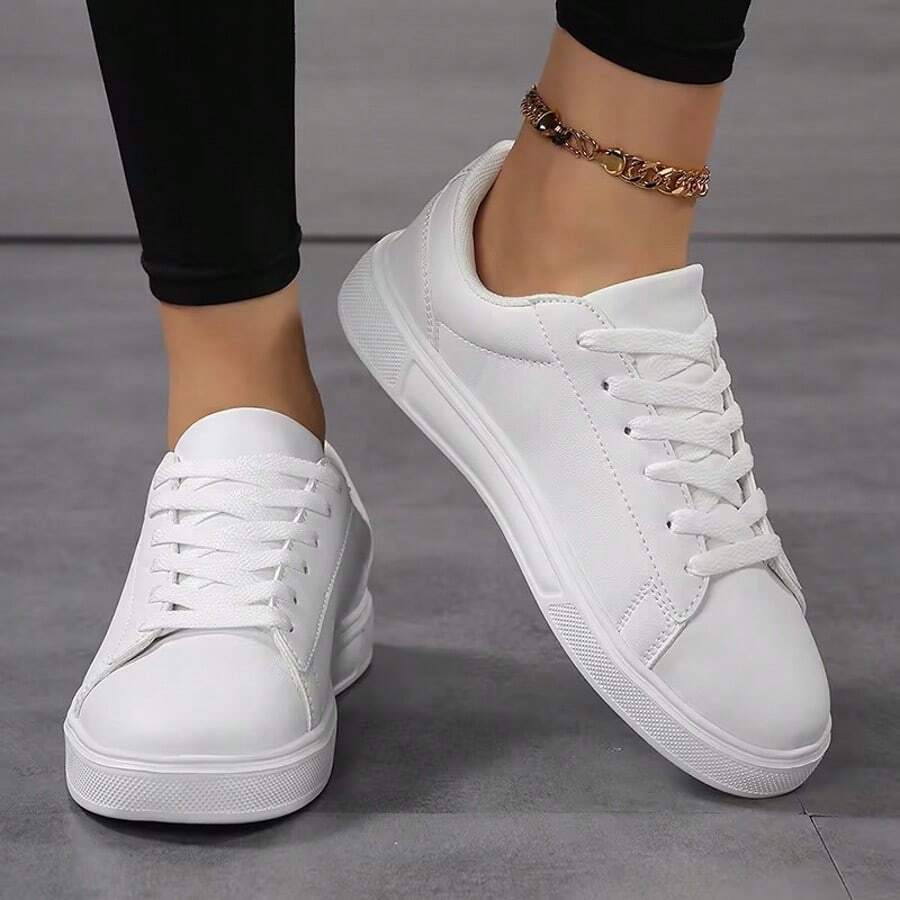 Extra Large, Wide And High-Heightened Sneakers, Versatile And Breathable New Style Fashionable White Shoes, Sports Casual Women's Shoes, Super Soft Thick-Soled Skateboard Shoes