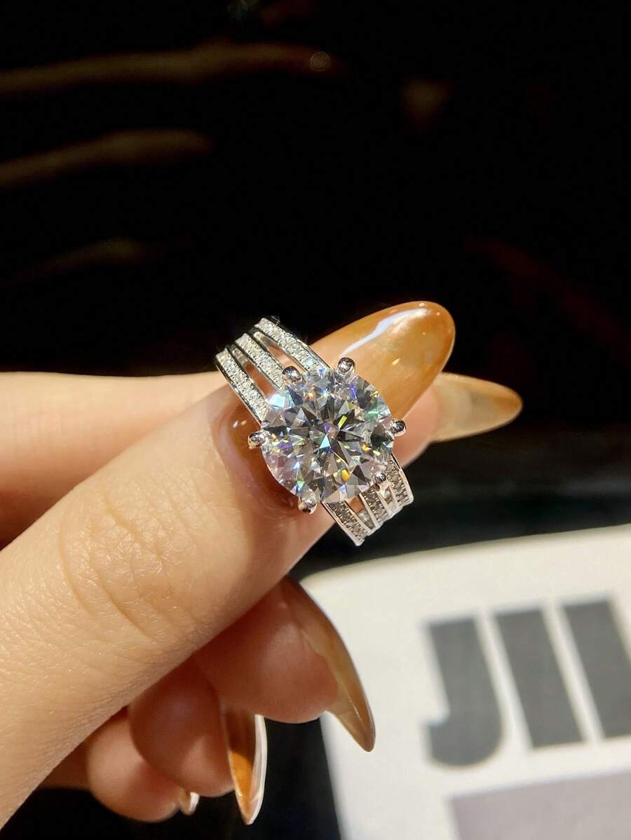 1 pièce Bague de fiançailles et alliance en argent sterling S925 pour femmes, avec un design rond de 5 carats à 6 griffes en moissanite de couleur D. Cadeau de luxe, bijoux de mariée