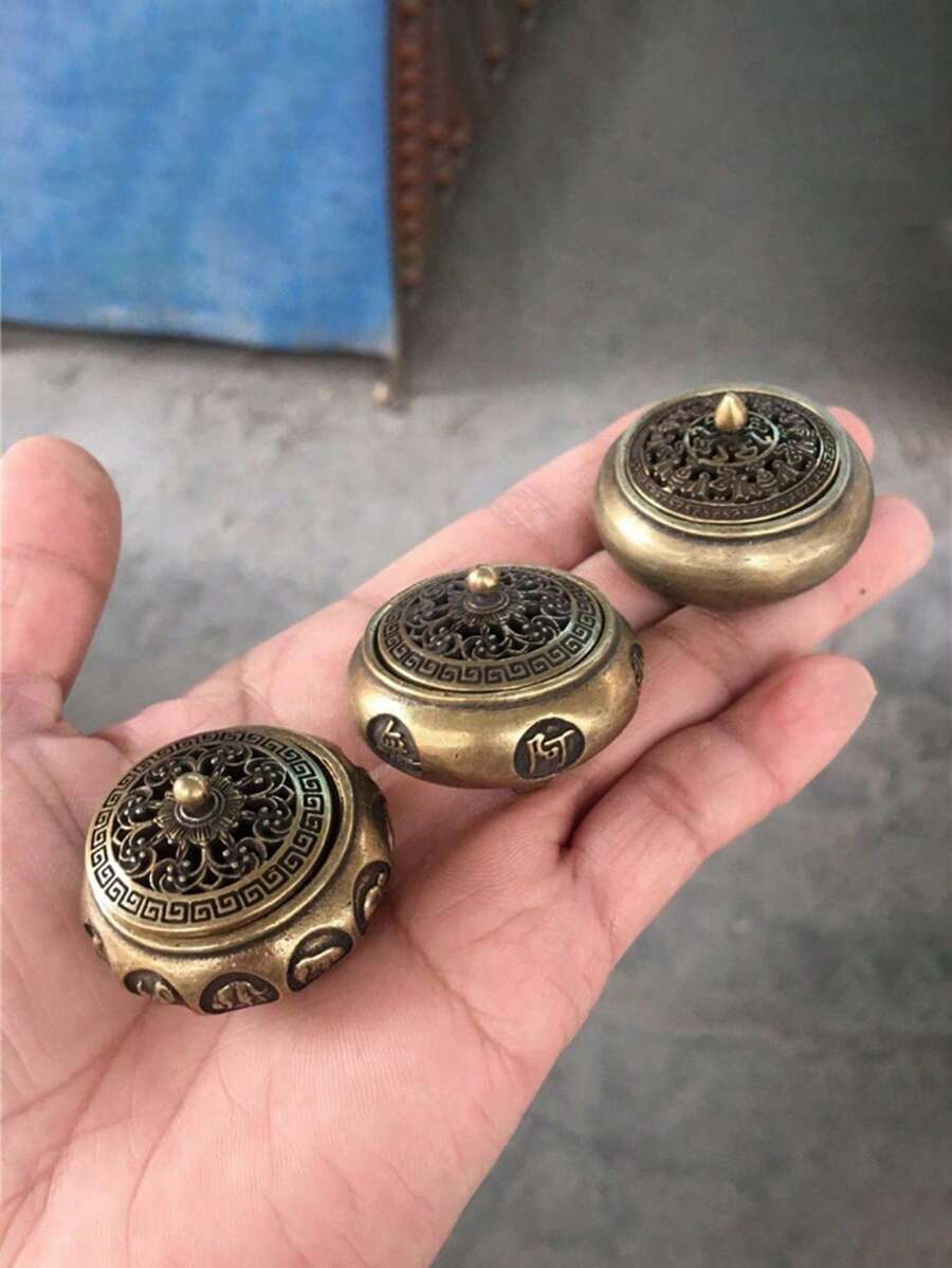 1 pièce Brûleur d'encens mini en cuivre, design ajouré, pour décoration de maison et chambre à coucher, méditation, ornement de table basse, cadeau parfait pour les fêtes, anniversaires, vacances