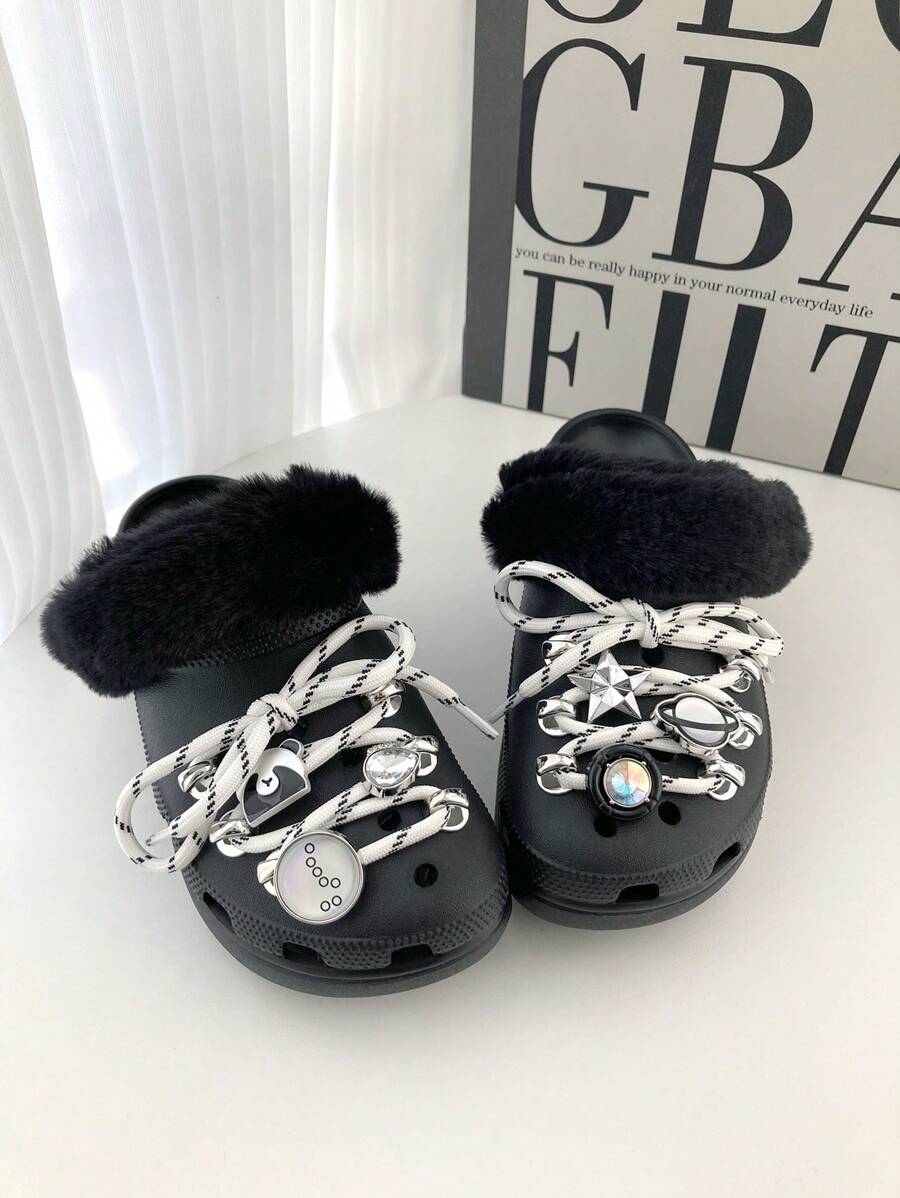 Un ensemble d'accessoires de chaussure en ABS, des accessoires de chaussure derrière les trous, pouvant être connectés avec des lacets DIY, panda, étoile à cinq branches, planète, strass colorés et autres formes, mode spéciale, pouvant être assortis, chaussures de sport, bottes, convient pour diverses activités festives, cadeaux de fête exquis