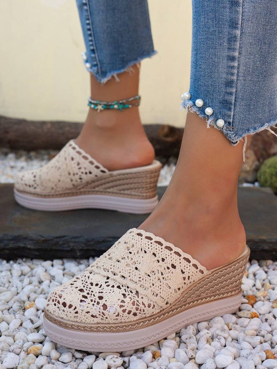New Summer Ladies Thicker Sole Closed Toe Sandals, Lace & Mesh Design Slip-On Comfy Non-Slip Casual Slippers