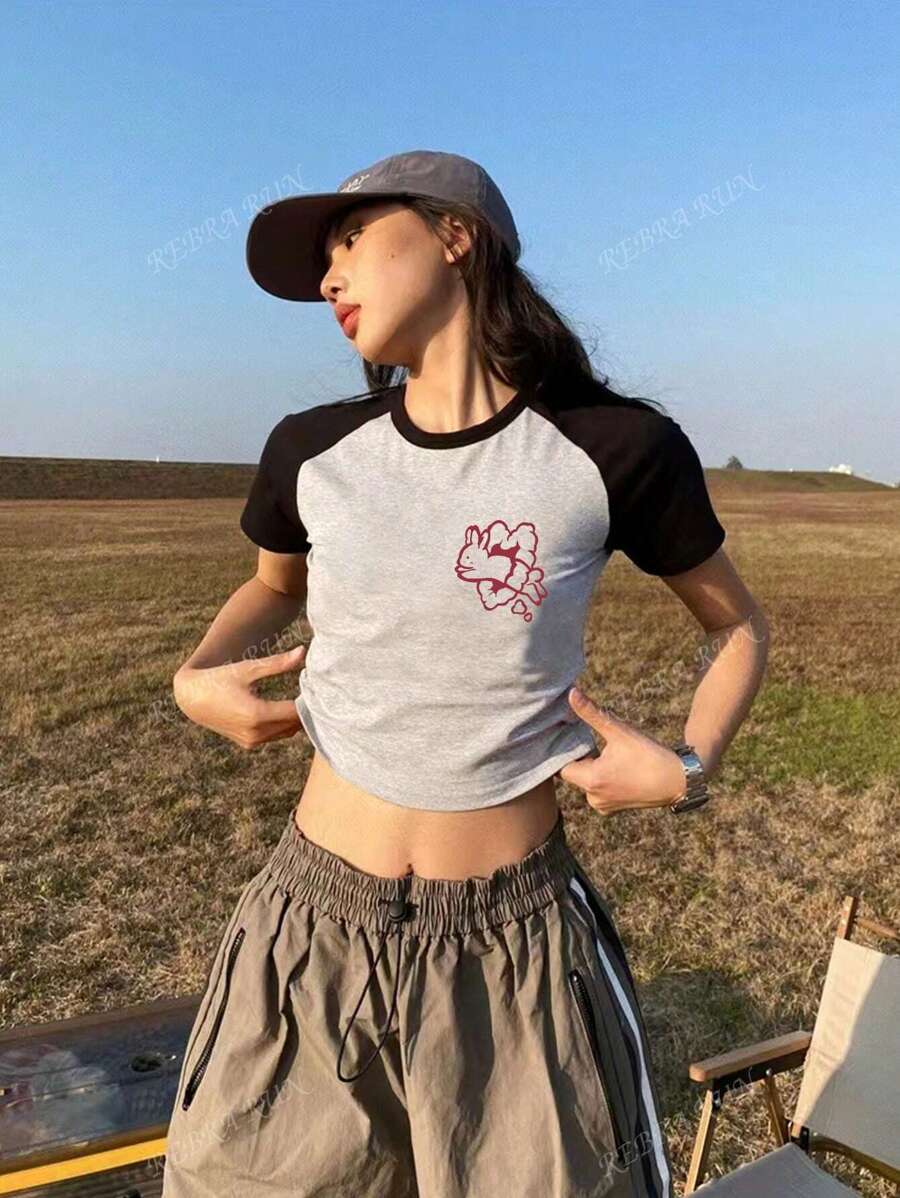 Women's Summer Fashion Hand-Drawn Rabbit & Heart Print Casual Raglan Sleeve Short T-Shirt, Valentine's Day Limited Edition