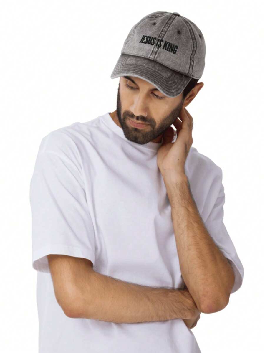Gorra de papá estilo vintage gris KING JESUS unisex con el logotipo "Rey Jesús" en el centro