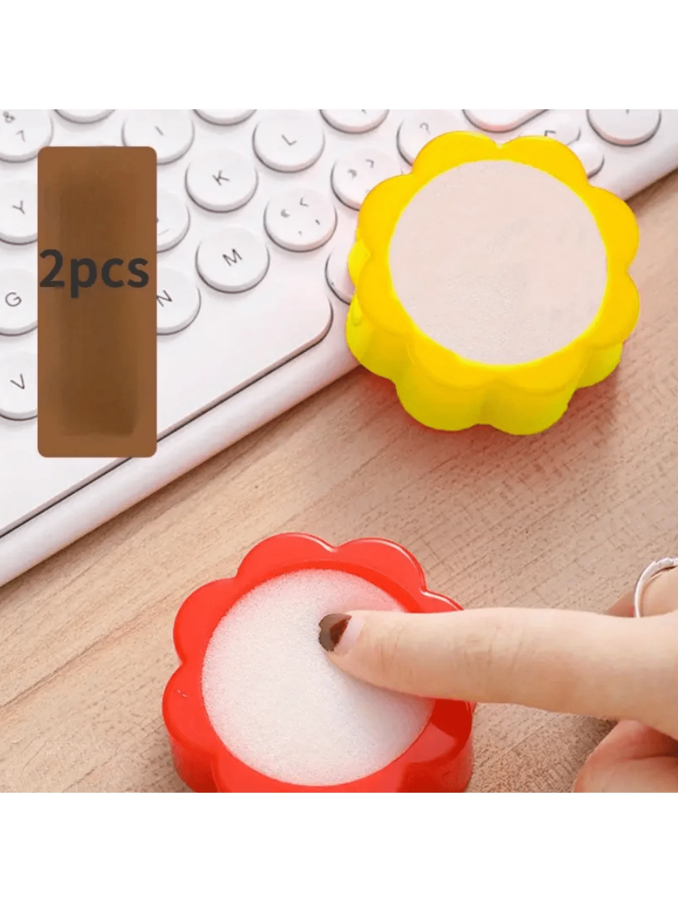 2pcs Flower-Shaped Finger Moistening Sponge - Soft And Reusable - Great For Paper Counting And Office Tasks - Perfect Gift For Accountants, Secretaries, And Students, Everyday Use Item | Vibrant Desk Accessory | Comfortable To Use