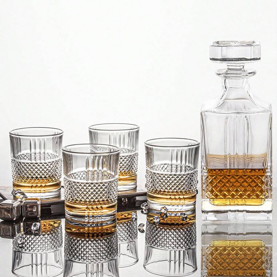 5 pièces Ensemble de carafe élégante en cristal de 750 ml/25 oz avec 4 verres. Kit de service de whisky et de vin haut de gamme pour bar moderne, mariage et cadeau pour la fête des pères, prêt pour la pendaison de crémaillère