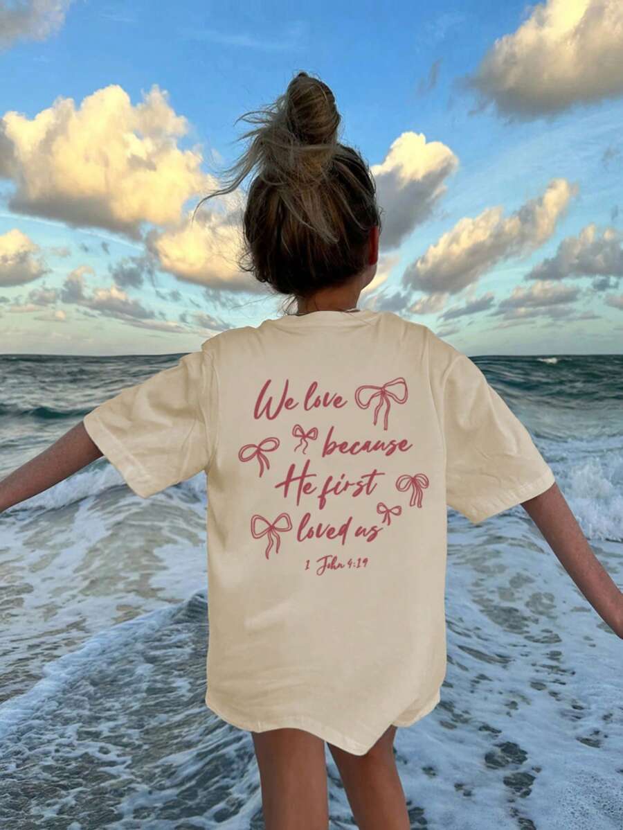 A Casual Printed Round Neck Pullover Short Sleeved T-Shirt For Girls And Young Children In Summer - Sweet Bow Art Style T-Shirt Inspires Imagination And Self-Expression! Kids Clothes Girls Graphic Tees Summer Tops Tween Girl Clothes