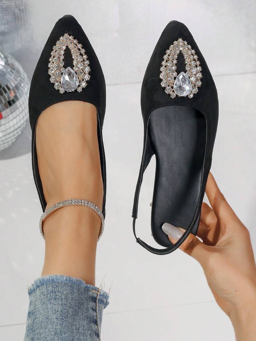 Chaussures plates à bout pointu étincelant en tissu pour femmes, portées confortablement au quotidien