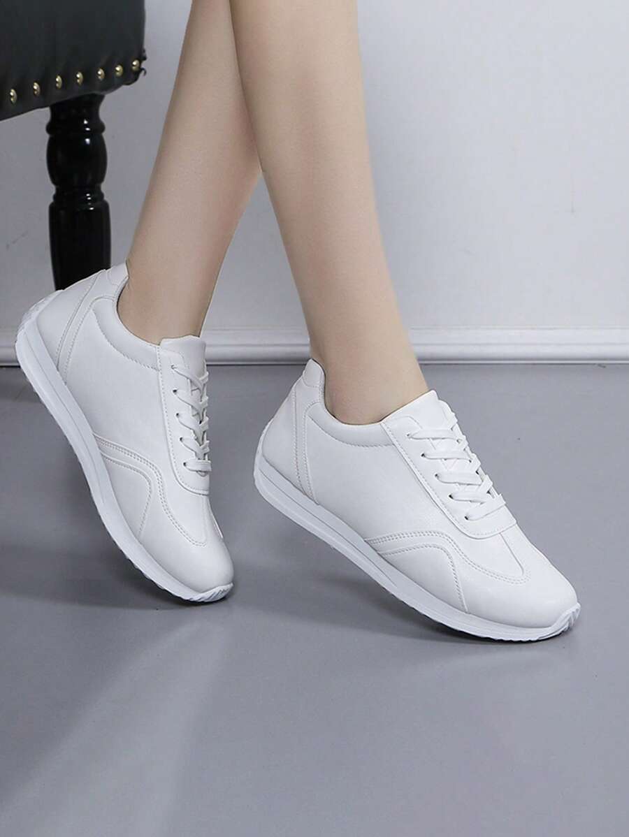 Sapatos Femininos Casuais de Bico Redondo com Cadarço, Respiráveis, Tênis de Moda Novos de 2023