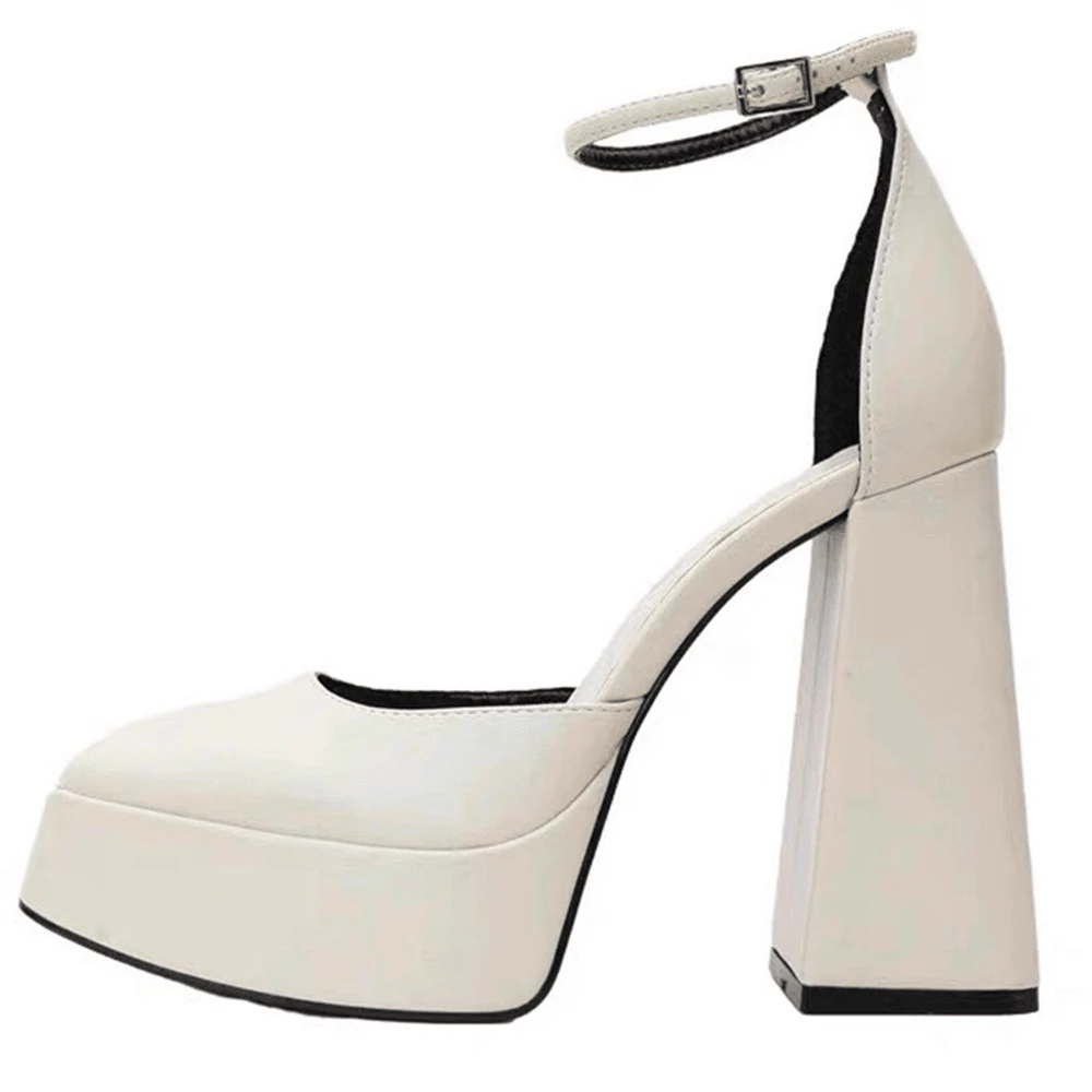 Mary Jane spessa con tacchi alti donna 2025 nuova fata vento impermeabile Taiwan francese testa quadrata una parola fibbia con scarpe singole