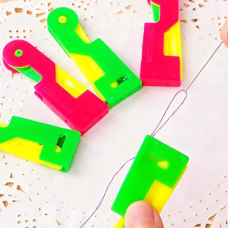 Accesorios de costura 2025, agujas de plástico y herramientas de enhebrado, kits de costura DIY, hilos de bordado de punto de cruz, hilos de costura (5 PIEZAS)