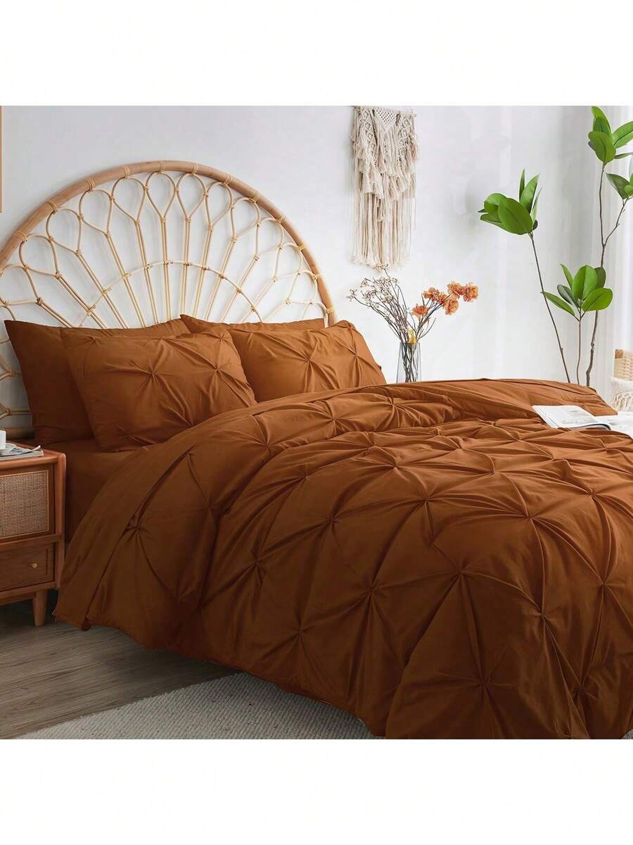 7-Piece QUEEN Pinched Pleat Comforter Set - Soft, Breathable, And Hypoallergenic Bedding For All Seasons - Queen Size With Sheets, Pintuck Design, And Bed-In-A-Bag Convenience