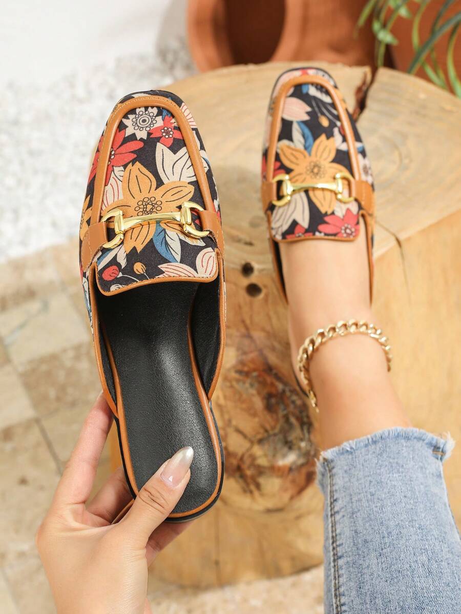 Women's Flat Square Toe Retro Floral Metal Buckle Fashion Mule Slippers Stitching Mark Open Back Slip On Comfortable Casual Loafers