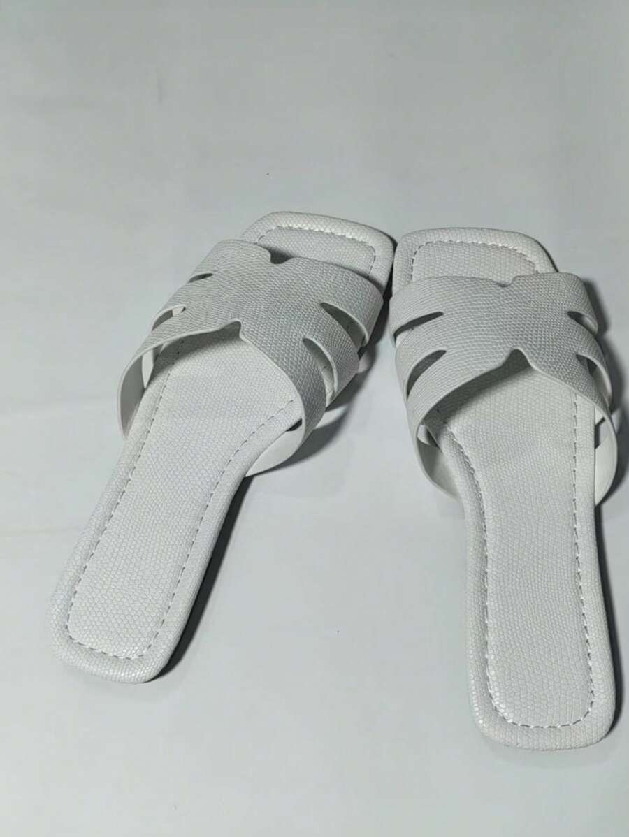 Wide Fit Women's French Style Flat Slide Sandals, Fashionable Low Heel Ladies Casual Slippers
