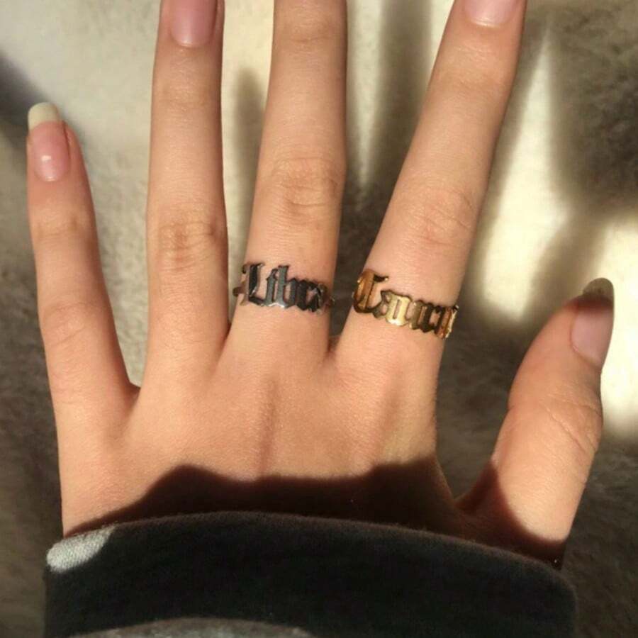 1 pieza Anillo chapado en oro de acero inoxidable para mujer con doce constelaciones, de moda y sencillo, apropiado para el uso diario de joyas de mujer