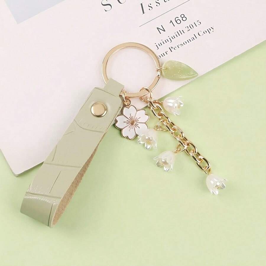 1pc Pale Green PU Leather Keychain With Charming Lily-Of-The-Valley Flower Wreath Design, Elegant Accessory For Valentine's Day, New Year, Car And Bag
