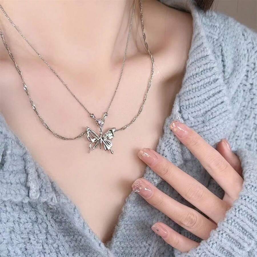 1pc Heart & Butterfly Double-Layer Necklace, Sweet & Cool Ins High-End Collarbone Chain, Suitable For Daily Wear, Best Gift Choice For Women Jewelry