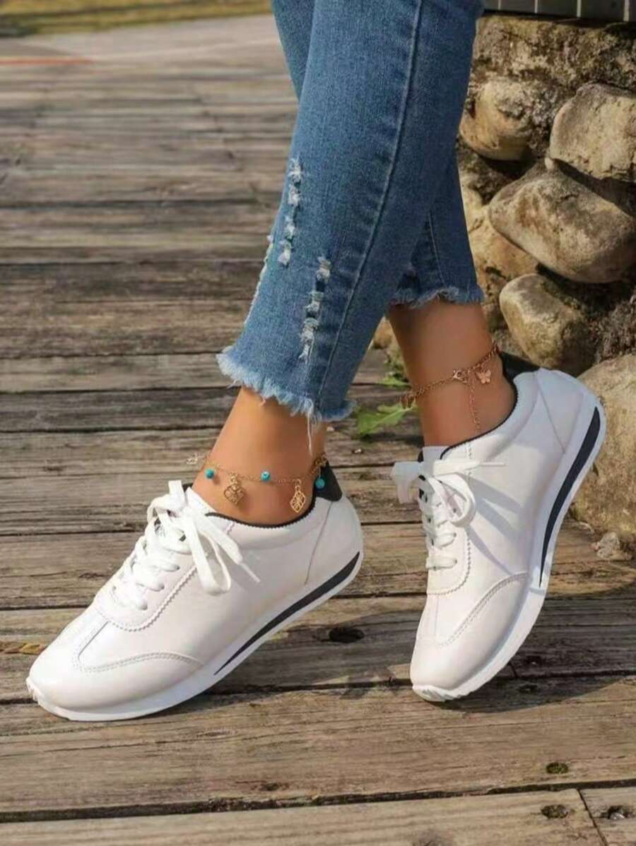 Zapatillas deportivas con cordones para mujer, de primavera y otoño, calzado casual y cómodo de color blanco