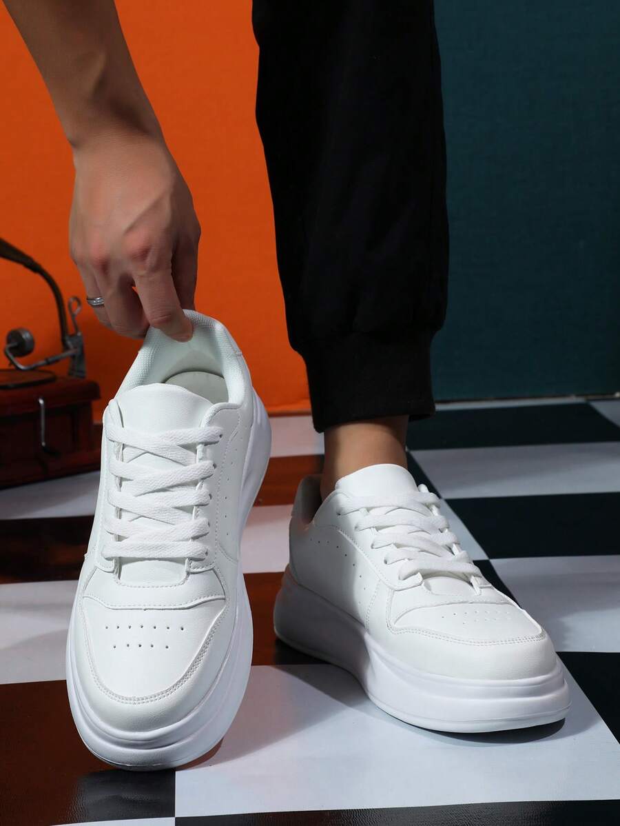 New Fashionable Men's Shoes, Comfortable Slip-Resistant Thick Sole Low-Top Casual Leather Sneakers, Suitable For Teens, Summer Casual Or Outdoor Athletic, Vacation Travel, Graduation Gifts, Birthday Dress Accessories ,Gym