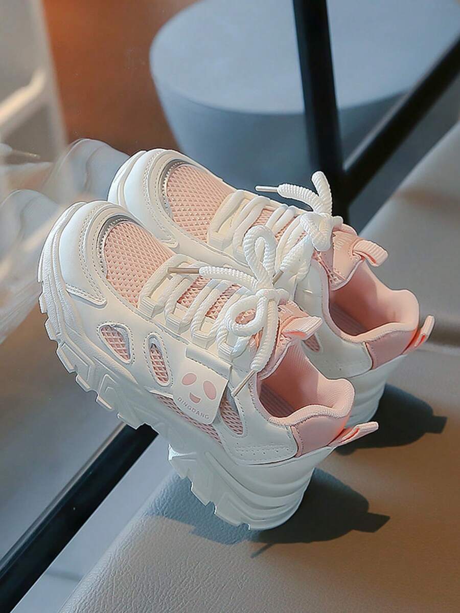 1 par de zapatillas de moda clásicas con cordones, diseño de bloques de color adecuados para uso casual, escuela, caminar, unisex para niños