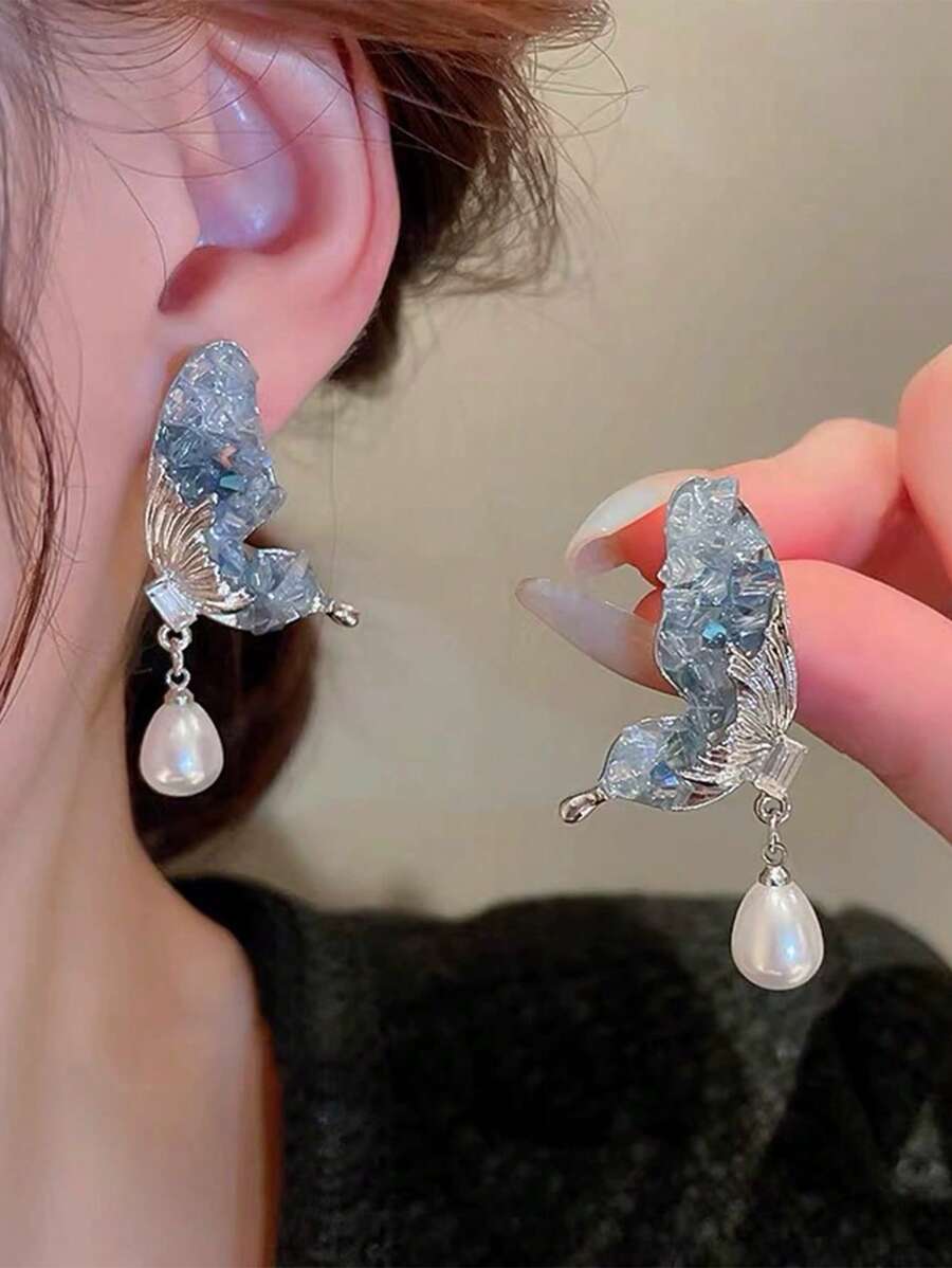 2pcs Fashionable Druzy Blue Crystal Butterfly Pearl Stud Earrings, Suitable For Women's Daily, Travel, Banquet, Party Wear