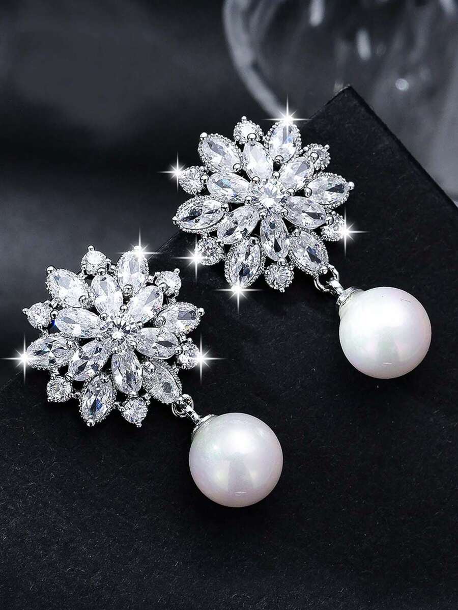 1 Pair Fashionable Zirconia Snowflake Earrings, Bridal Wedding Ceremony Outfit Accessory, Everyday Wear
