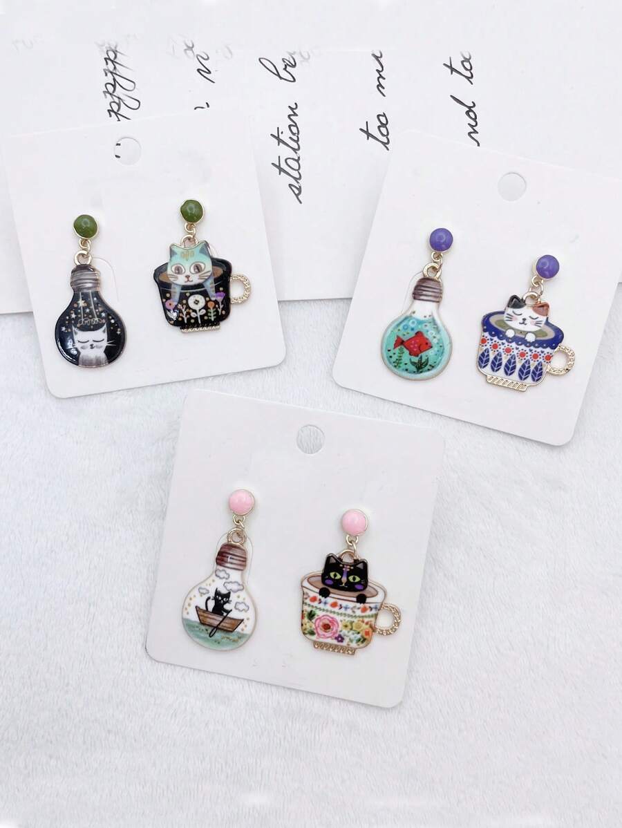 1 Pair Of Fashionable And Cute Cat Alloy Pendant Earrings, Women's Fashionable Earrings, Suitable For Women's Gatherings And Vacation Jewelry, Or As Gifts To Friends