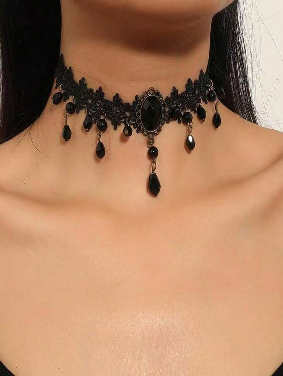 1pc Newly Arrived Fashion European & American Gothic Style Exaggerated Vintage Black Lace Choker Necklace For Women, Suitable For Daily Wear