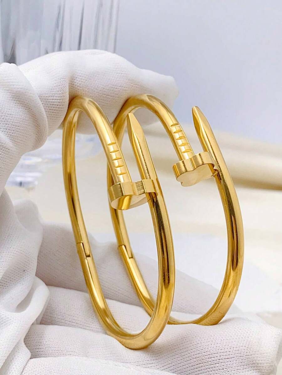 1 pieza Brazalete elegante y personalizado de acero inoxidable con diseño de trébol de cuatro hojas, adecuado para uso diario o de fiesta para mujeres, también es un gran regalo para festividades