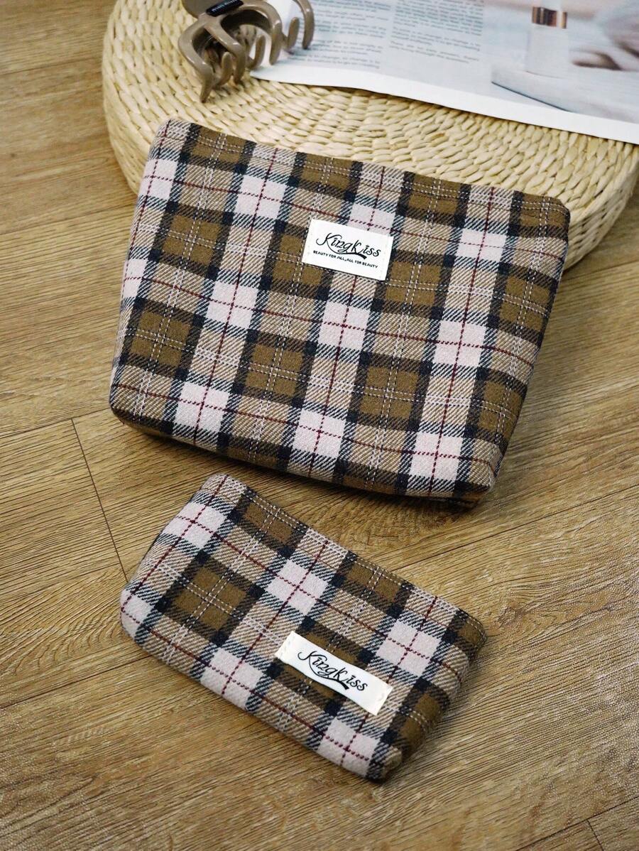 1 pieza Bolso de tela de felpa de color marrón claro con cuadros en rosa claro, bolso de maquillaje grande, con cremallera, de moda y casual, esencial para viajes y vacaciones, para toallas sanitarias, almohadillas, AirPods, auriculares con cable, AirPods, cargador, lápices labiales, cosméticos, perfumes, productos de cuidado de la piel y belleza, decoración del hogar, para mamá, mujeres, enfermeras, estudiantes, niñas escolares, llaves, regalos navideños
